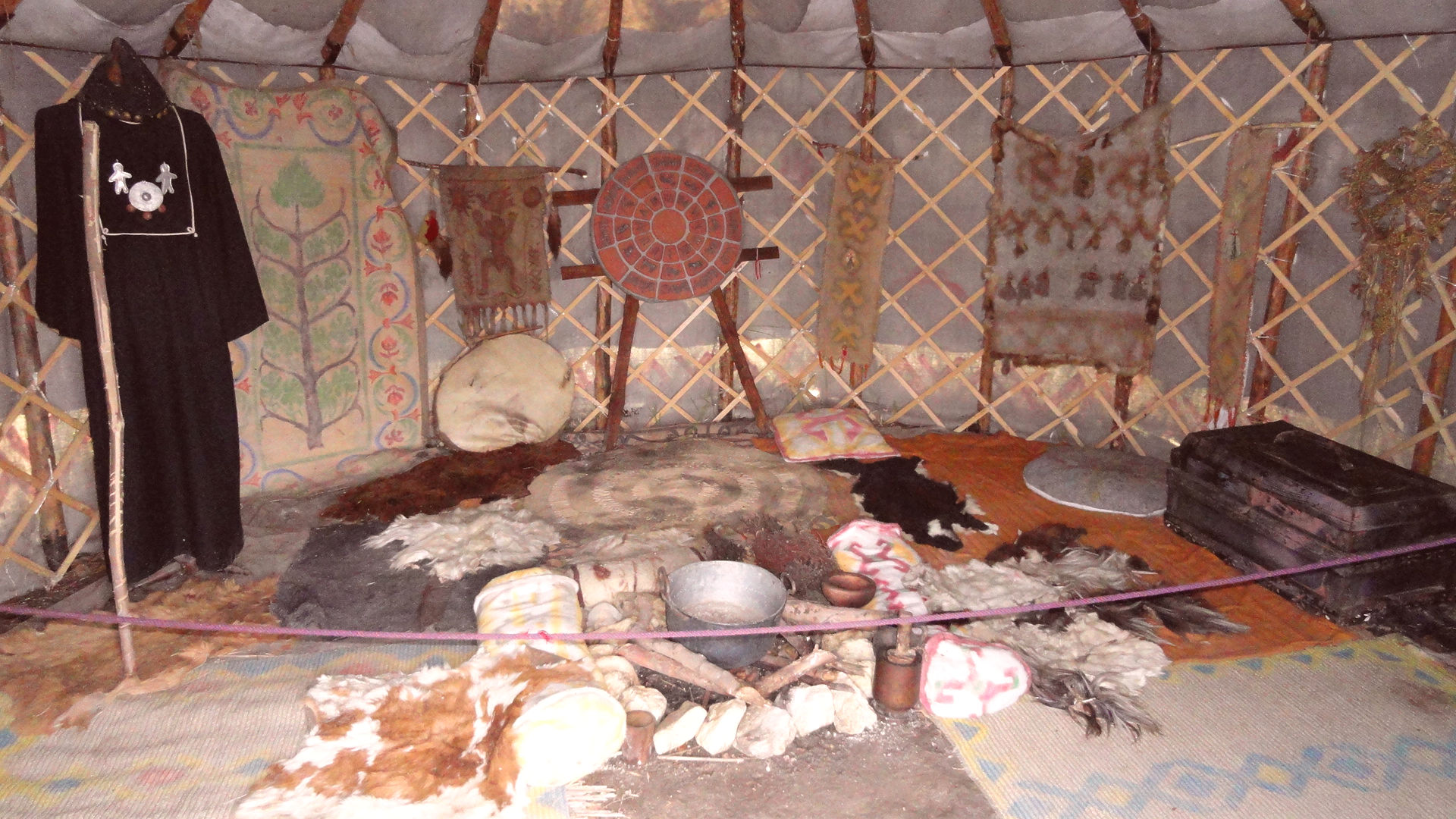 DSC00800.JPG - http://dbs2000ad.com